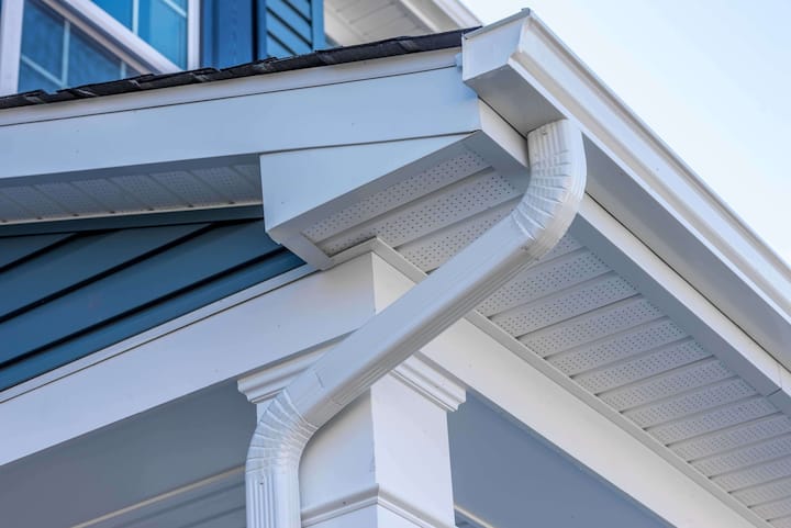 Low-maintenance vinyl gutters for rainwater management in Greenville